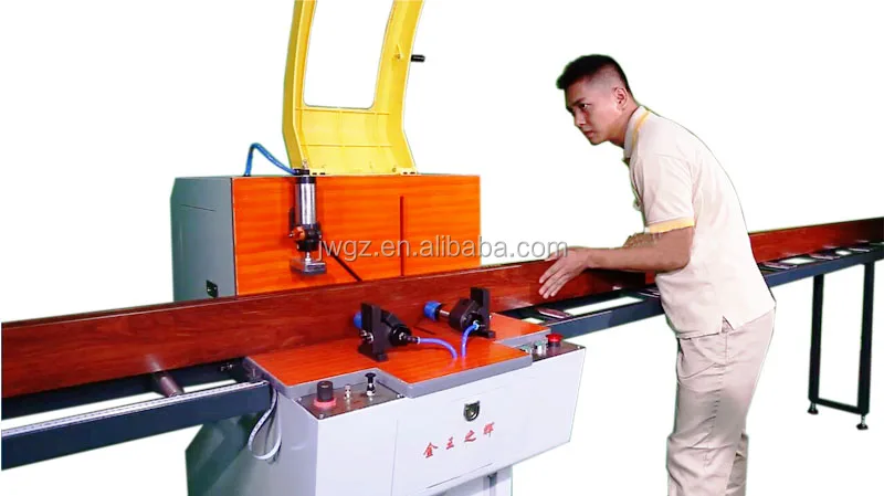 
JDP450 90 45 Degree Single Headed Aluminium Cutting Machine with Feeding Rack 