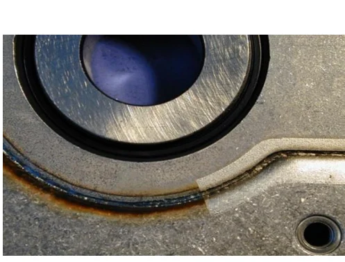 The clad layer and coating metal surface diot and rust removal laser cleaning machine of Sundor Laser