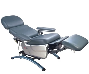 Dialysis blood donation chair for patient