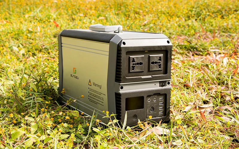 1000W Pure Sine Wave Portable 220V Battery Power Station AC and DC Outputs