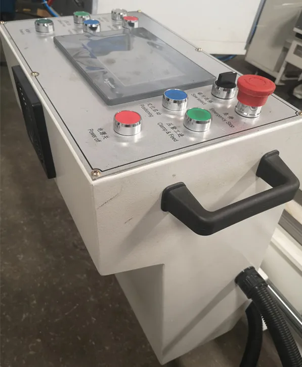  Алюминиевый профиль CNC Точная режущая пила с двойной головкой