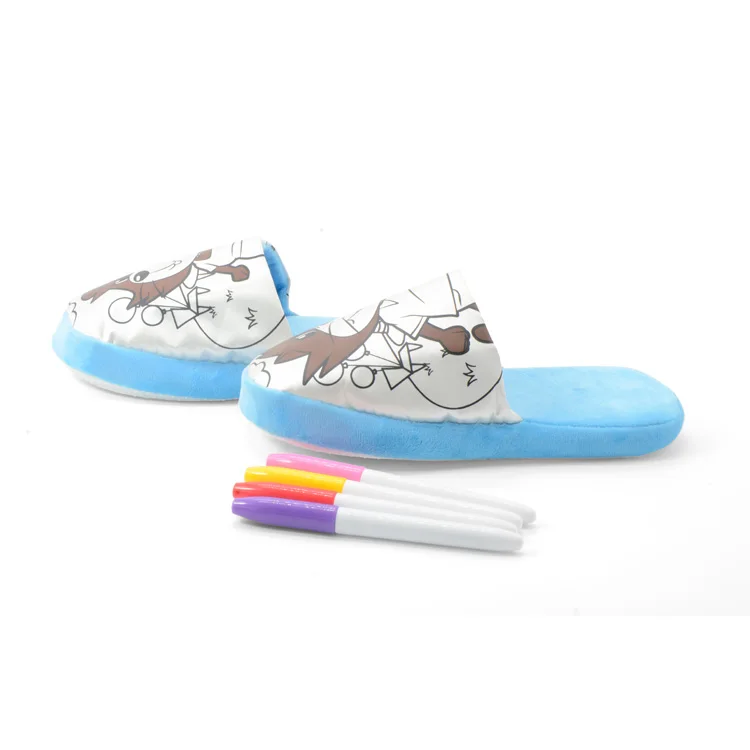 High quality cheap wholesale fashion design costume kid plush slippers