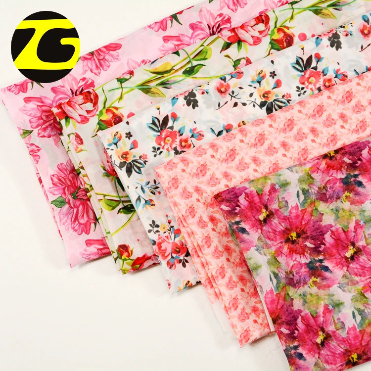 
2018 Hot selling good touch wholesale digital floral print silk chiffon fabric 