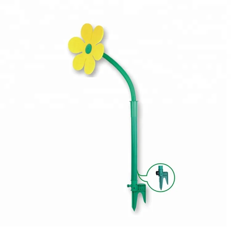 flower head Lovely green and yellow kids water gun irrigation garden sprinklers