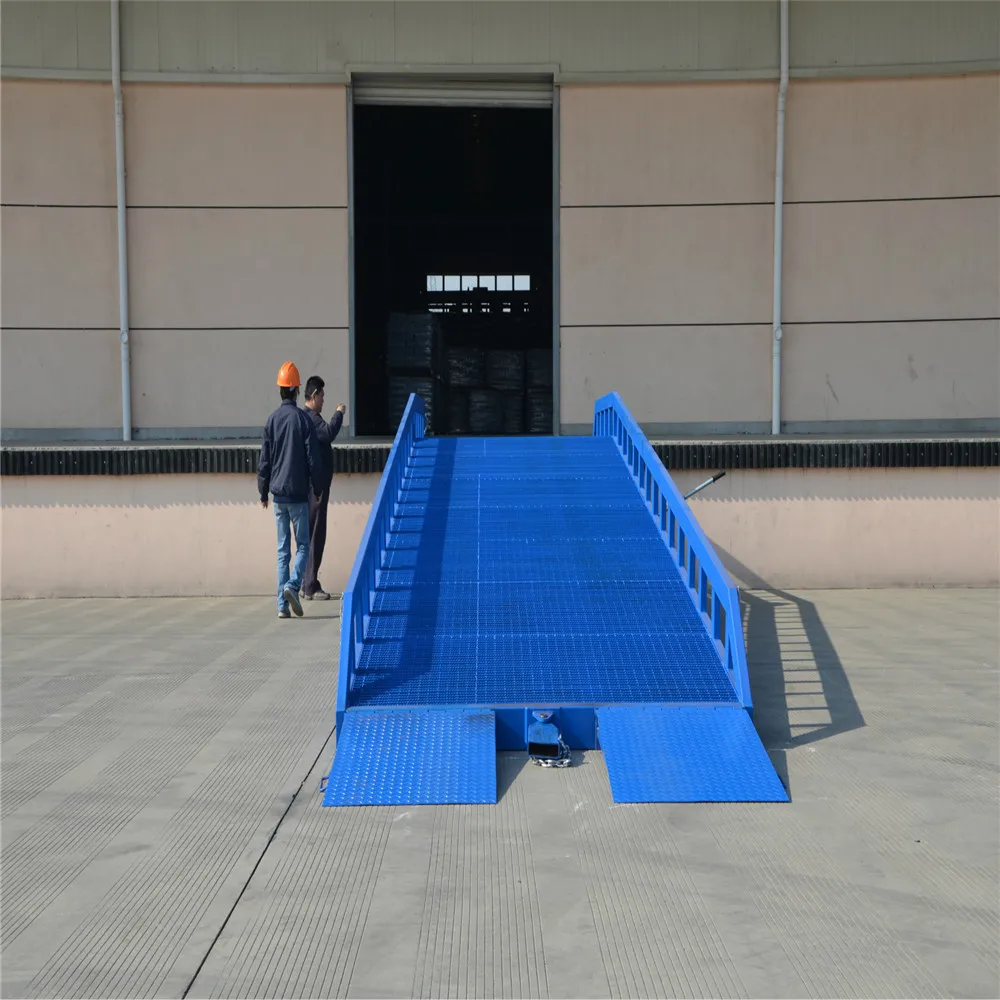 Cheap price hydraulic slope ramp forklift leveler loading dock ramp