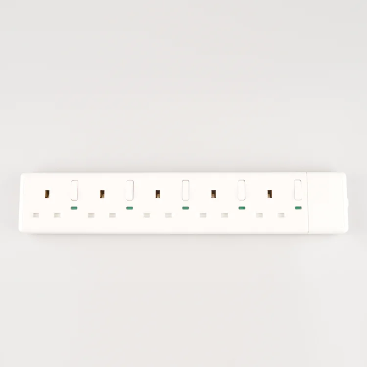 WK Wire Power Strip 13A 5 Way Switched Extension Socket & Neon in 2M Cable