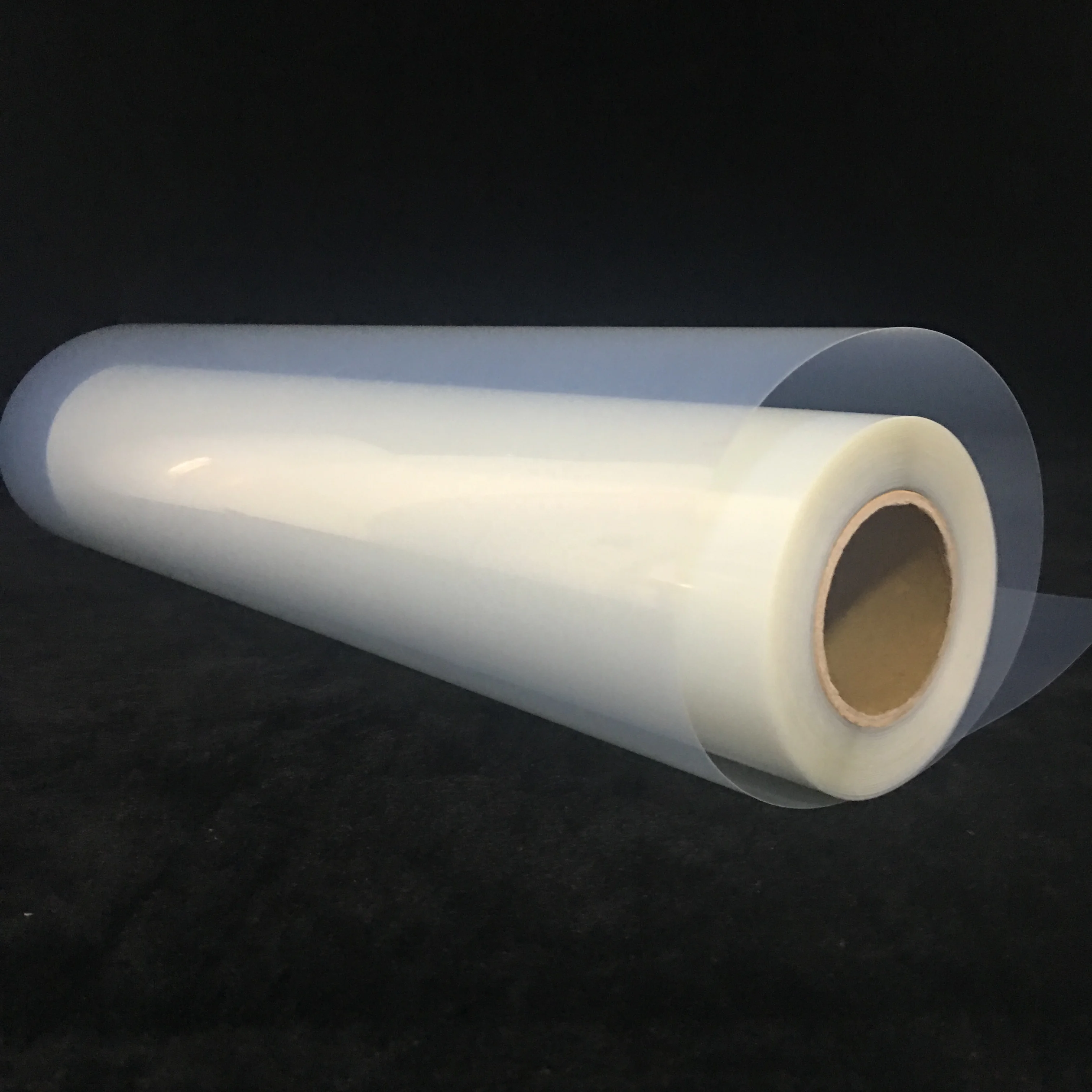 Milky white 100microns Waterproof PET Film Polyester Digital Printing Material For Offset Printing
