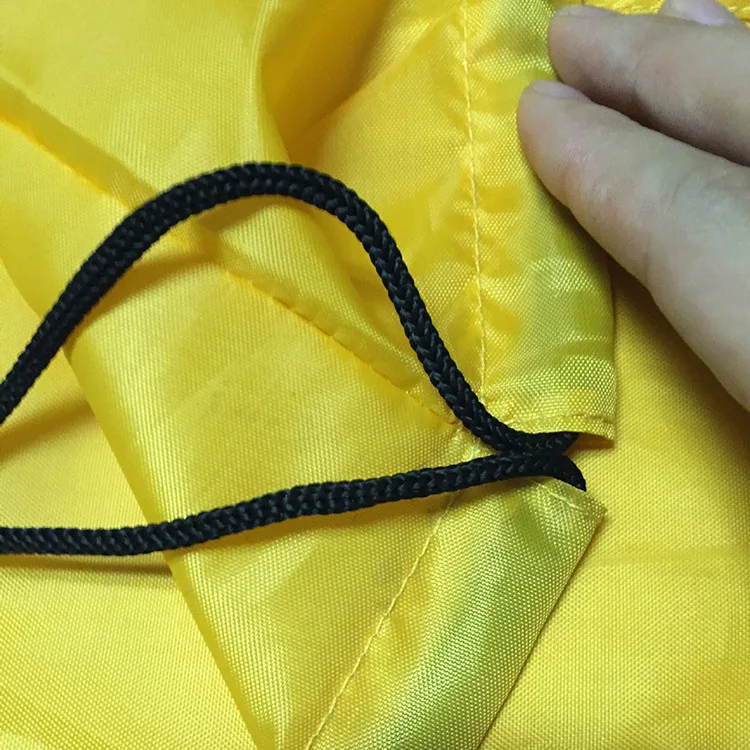 Многоразовый Прочный переработанный рекламный 210d полиэстер муслиновый водонепроницаемый упаковочный мешок на шнурке Подарочный мешок на шнурке с логотипом под заказ