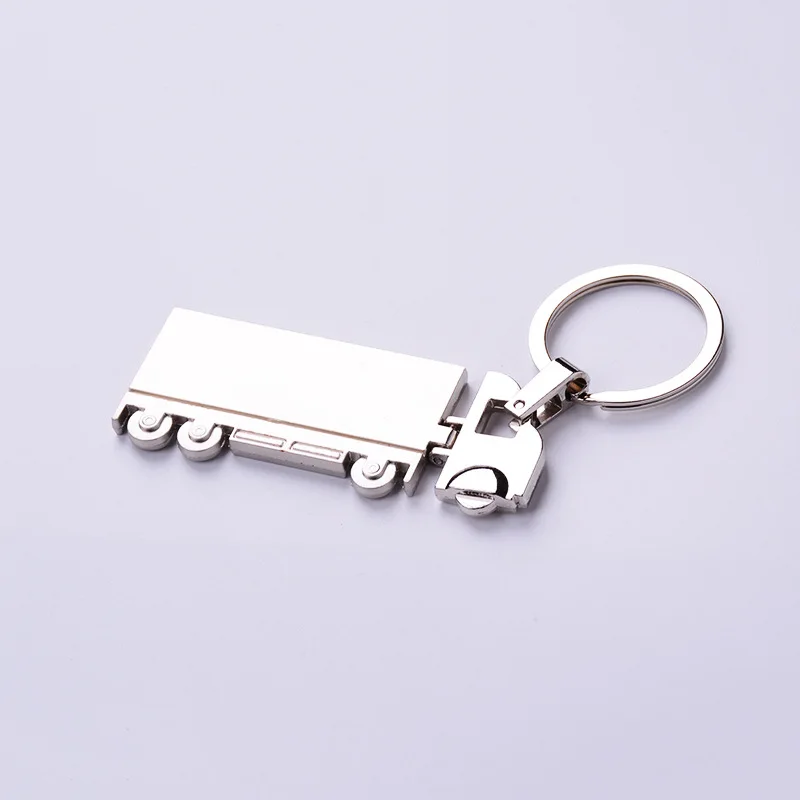 Remove Before Flight keychain New Jewelry 3D Truck Shaped Trendy Keyring Keychain for Car Key Holder Key Chains