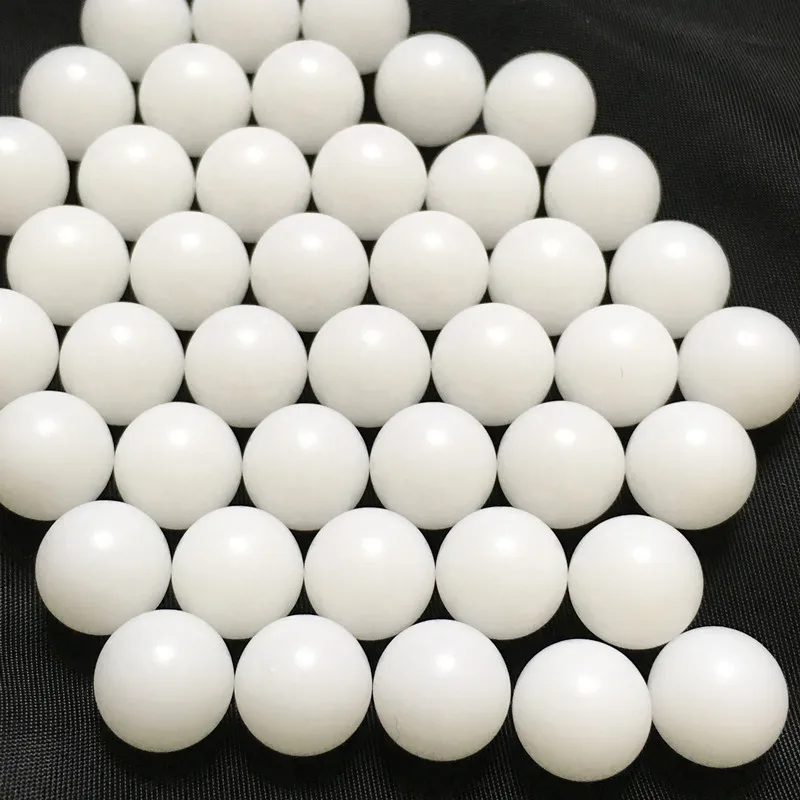 Большие твердые пластиковые шарики POM delrin 1,5 дюйма 38,1 мм 40 мм для продажи