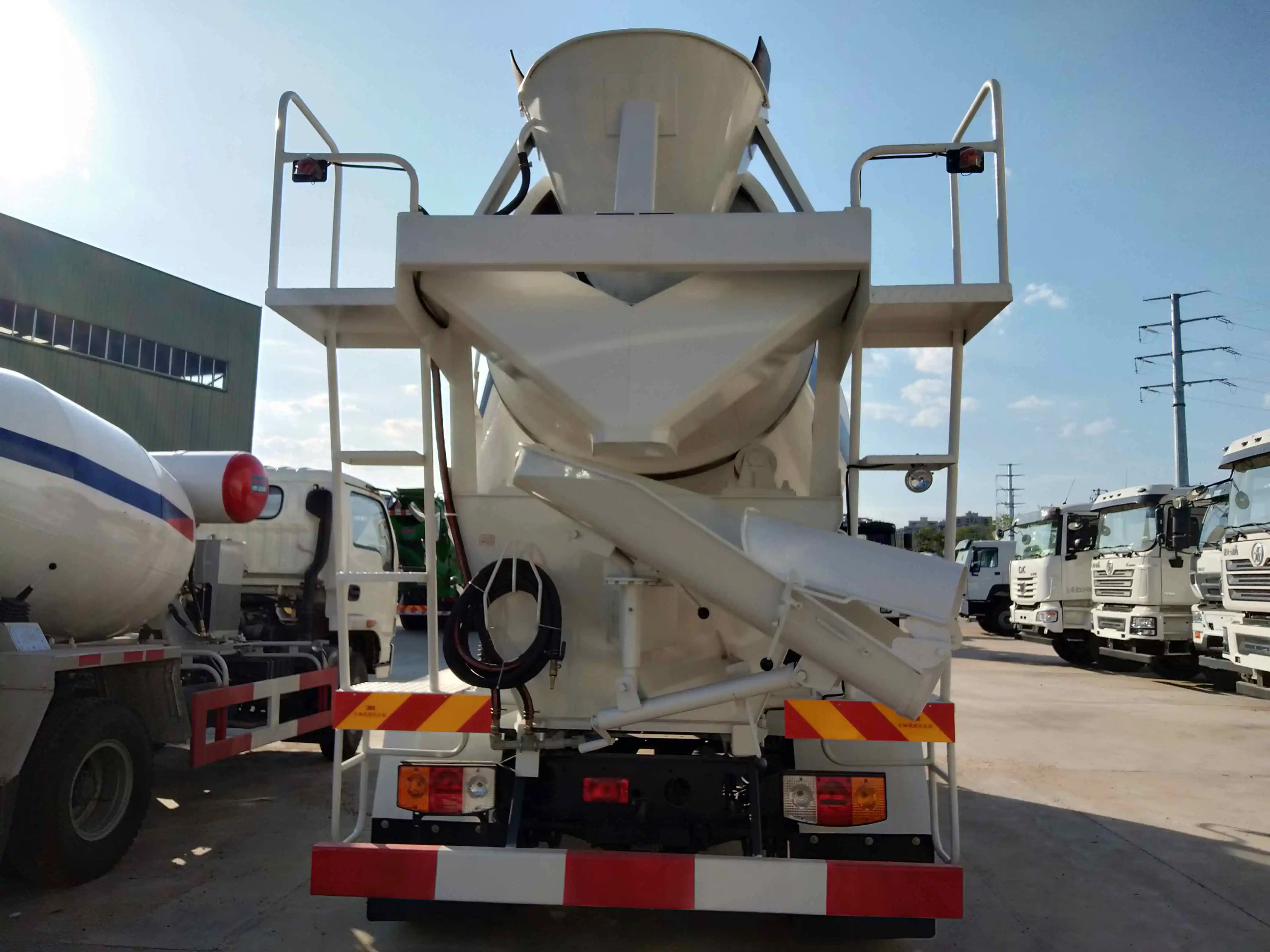 Forland 6m3 concrete mixer truck/concrete truck mixer prices/capacity of ready mix concrete truck