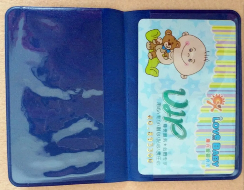 Hot Sale Customizable Logo & Color Soft PVC Name & Credit Card Holder Beautiful Business Style with Printed Pattern