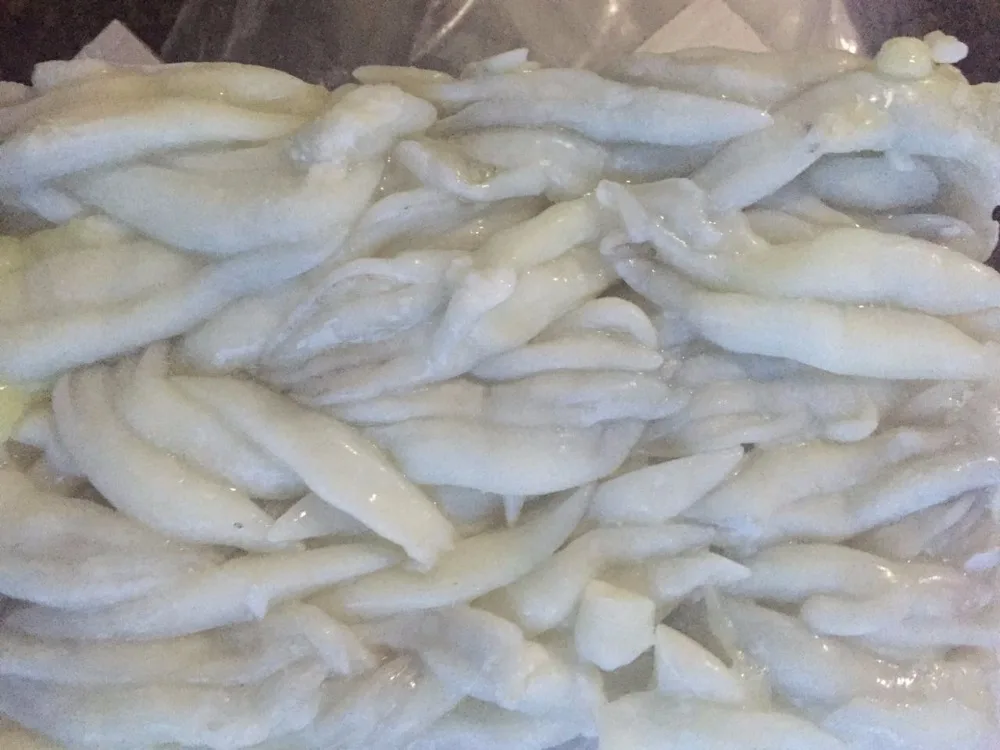 nutritious white part frozen Frozen Peru squid roe raw material block in stock