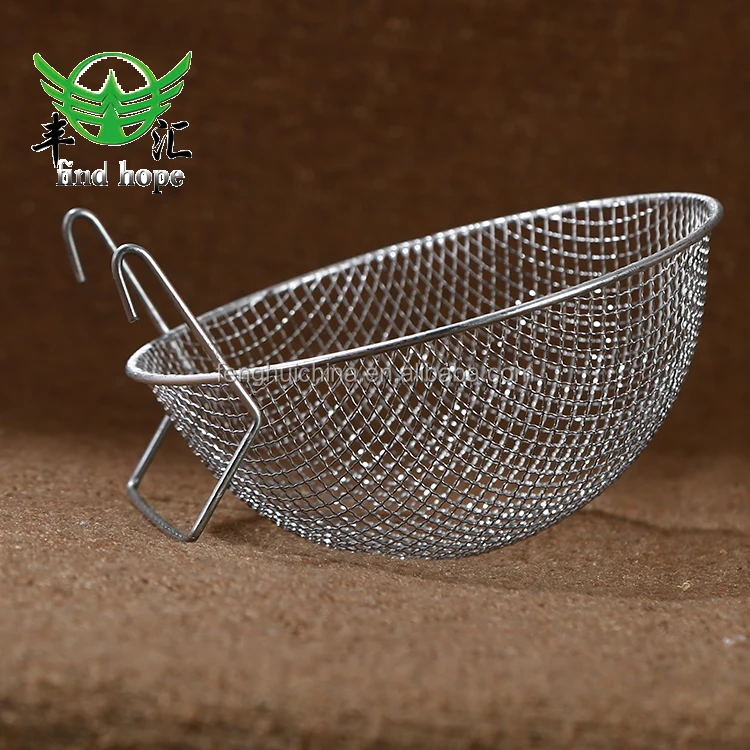 
metal bird cage 