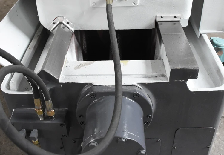 China manufactory gear shaper machine spiral bevel gear hobbing machine  y3150