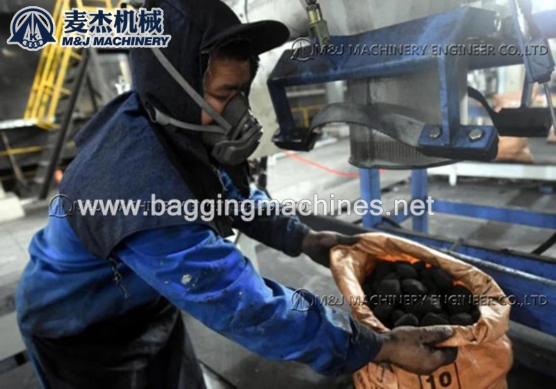 charcoal packing machine