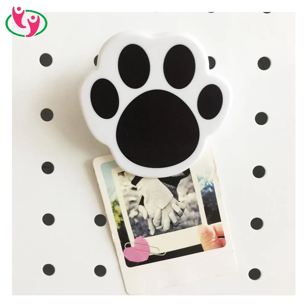 
Fancy Dog Paw Shaped Fridge Magnetic Clip 