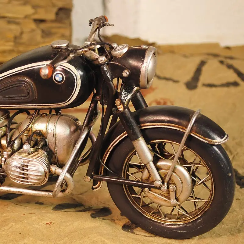 R60-2 GENDARMERIE W/ SIDECAR 1960 Металлическая Модель Масштаб 1:8