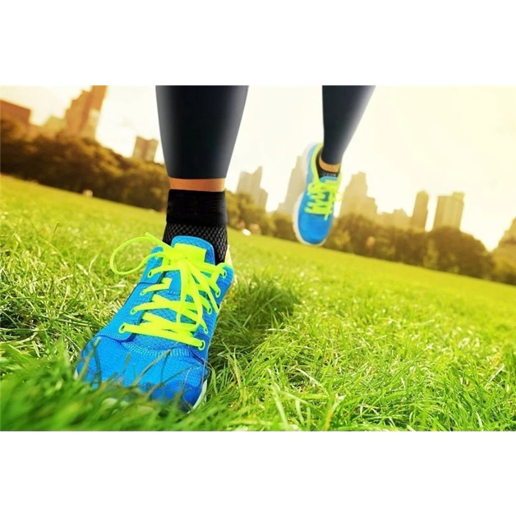 medical equipment arch support compression foot sleeves gym equipment plantar fasciitis socks for men and woven