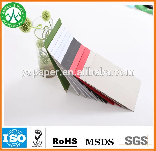 смещение печатной цветной бумаги в листах( черный красный буле и коричневый)