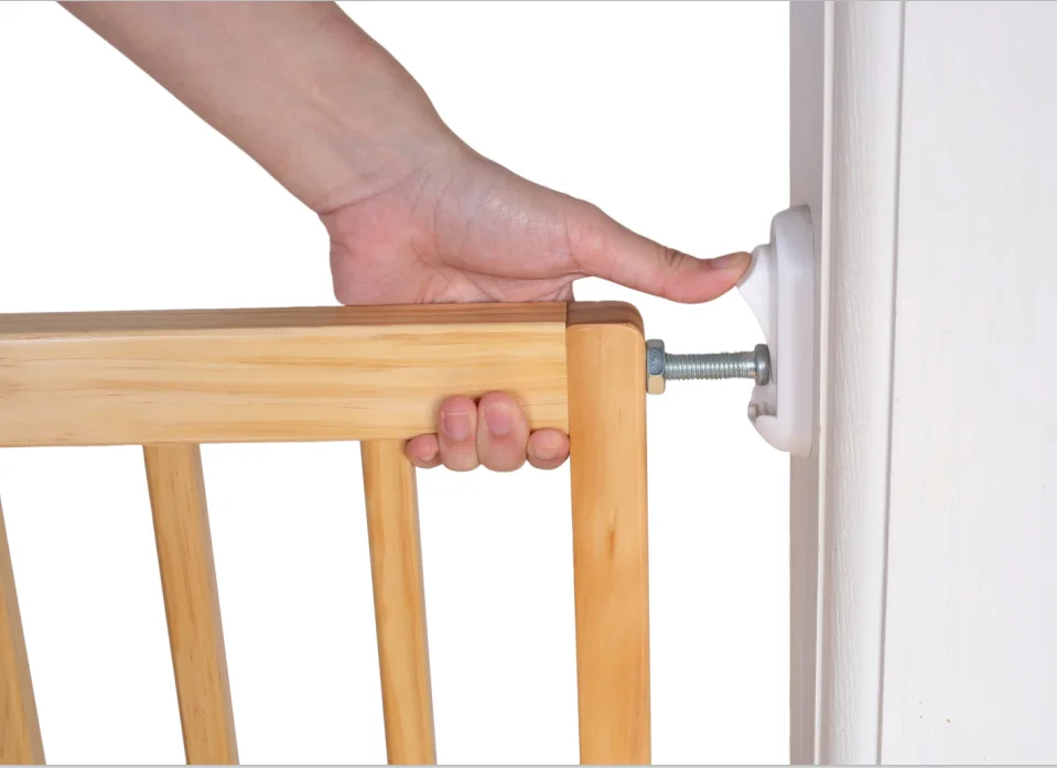 Simple design beech wooden safety fence