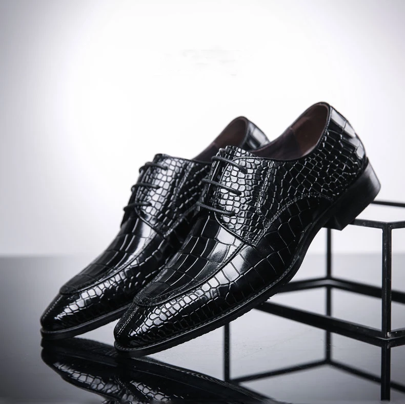 Мужские туфли в британском стиле с резным крокодиловым узором, глянцевые кожаные деловые повседневные туфли для мужчин