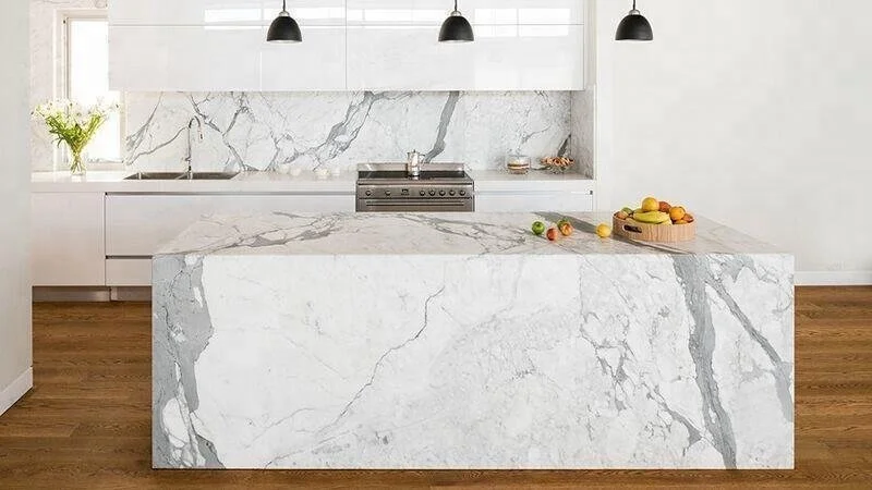 Calacatta White Alaska Solid Surface 2cm Construction Marble Quartz Stone Kitchen Countertop