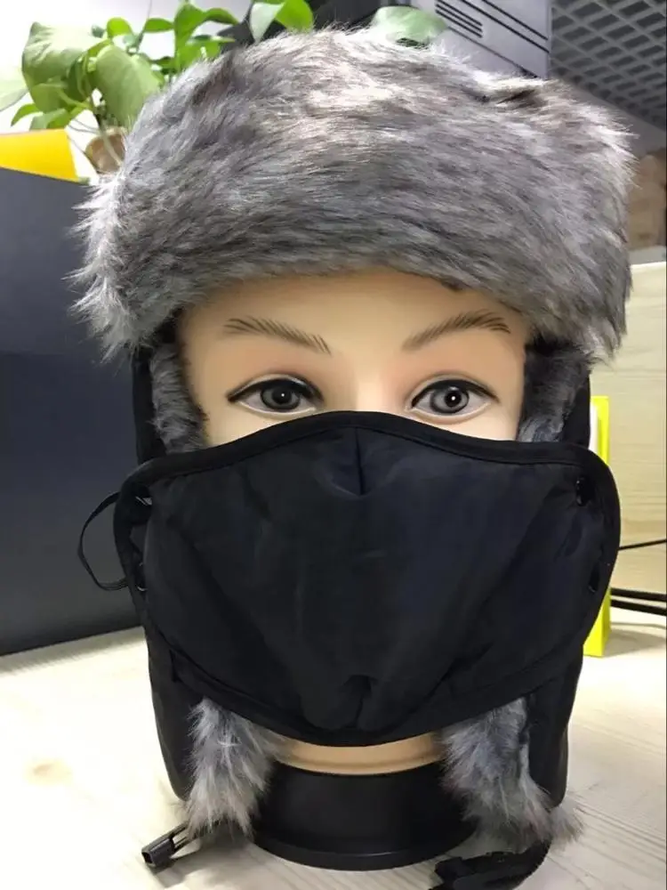 Custom wireless musical trapper bluetooth beanie hat with headphone function