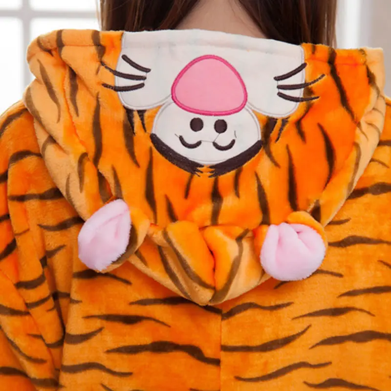 AIMINYZ Wholesale Autumu and Winter Pajama Set Flannel Hoodies Pijama Cartoon Sleepwear Onesie Pajama for Adult Children Tiger