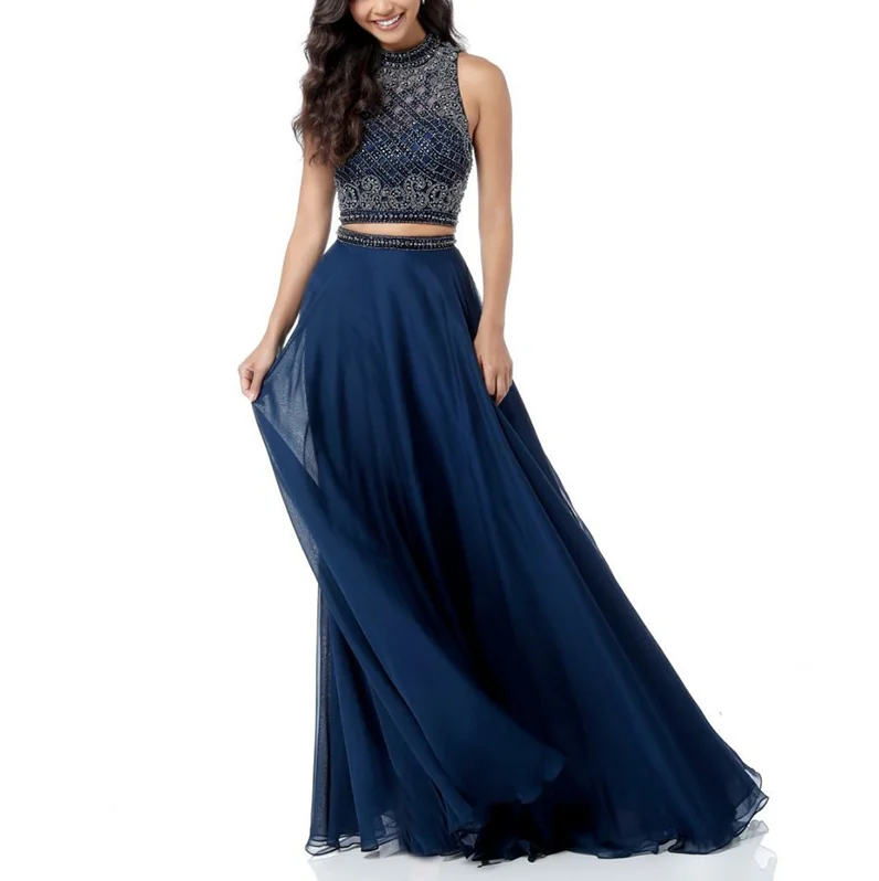 Украшенный бисером лиф с вырезом на спине и шифоновой юбкой длинное платье