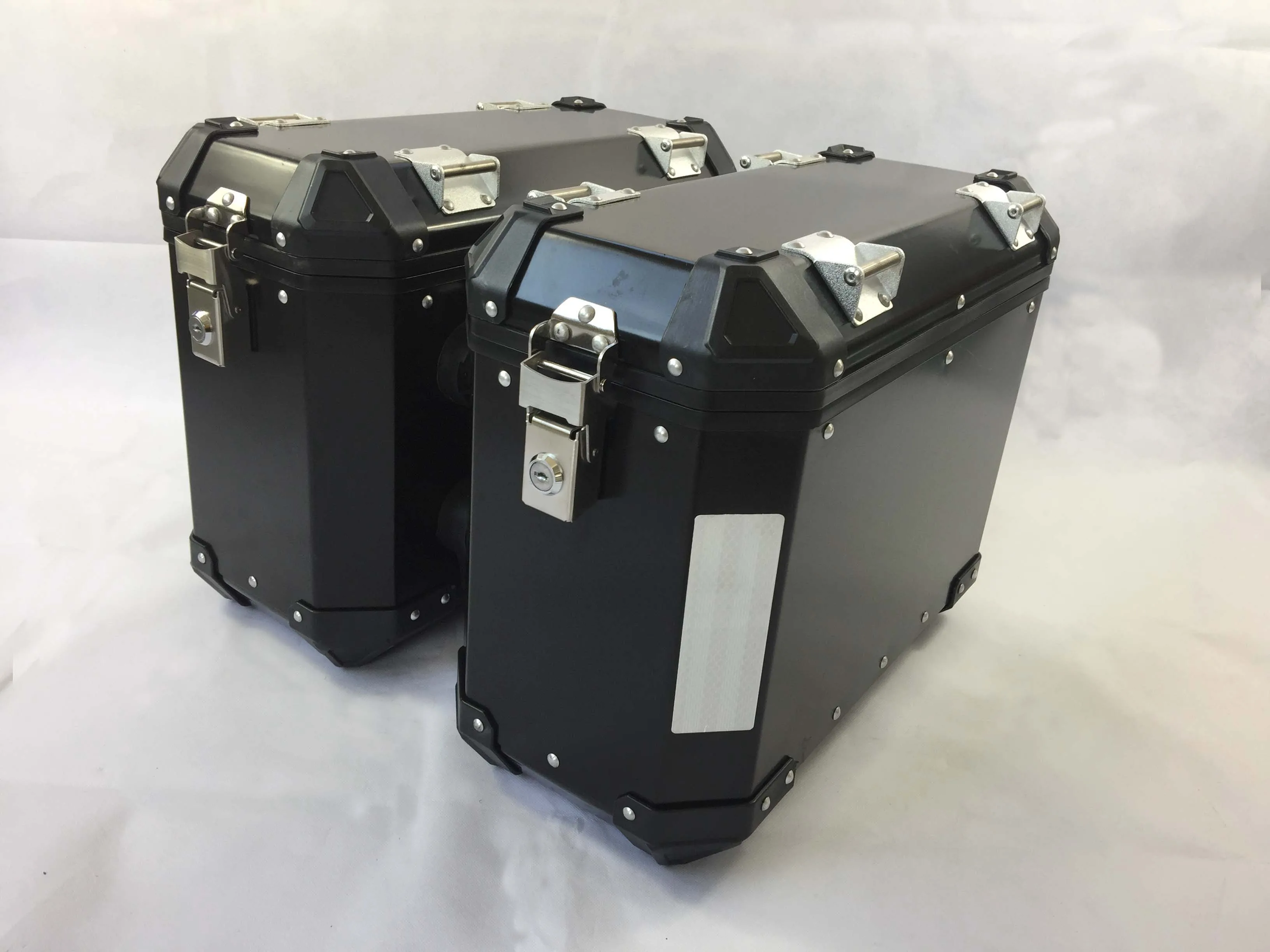 Motorcycle Bags Side Box 26L Black Aluminum Panniers For Any Types Of Motorcycle