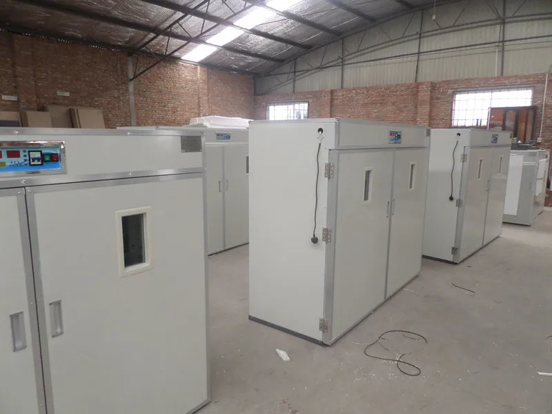 Full Automatic chicken egg incubator , incubator and hatcher for 5280 egg , 5000 incubateur high hatching rate