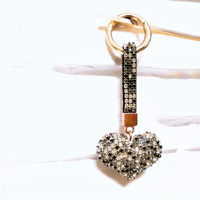 Fashion diamond rhinestone heart shape keychain for bag