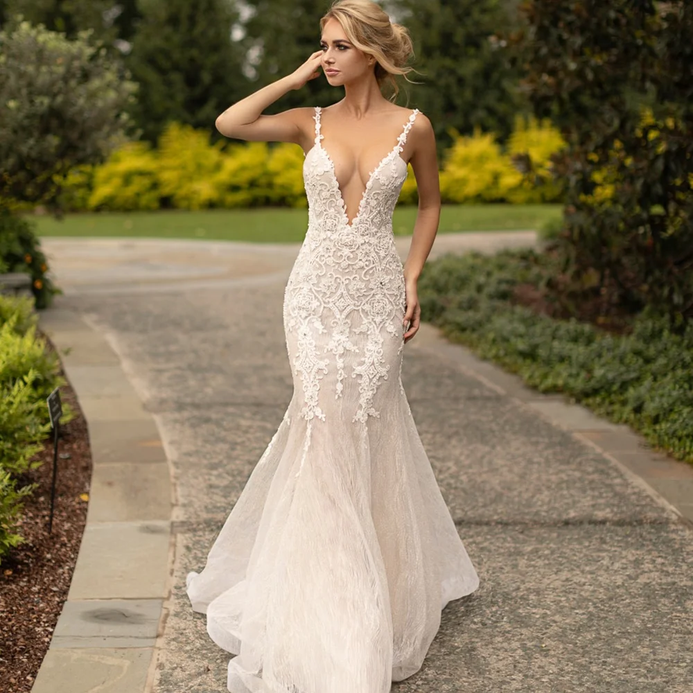 Chinese Latest Charming Detachable Tail Wedding Gown Dress Bridal