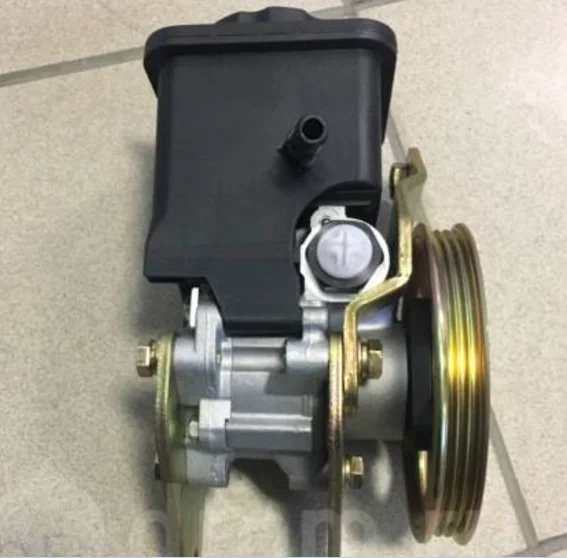 44310-05010   44310-05030   44310-05040 POWER STEERING PUMP FOR  TOYOTA  AVENSIS  CARINA