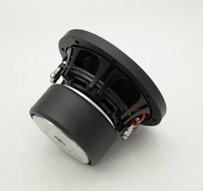 8 дюймовый и 6,5 дюймовый сабвуфер RMS POWER300W Impendence4ohm + 4ohm