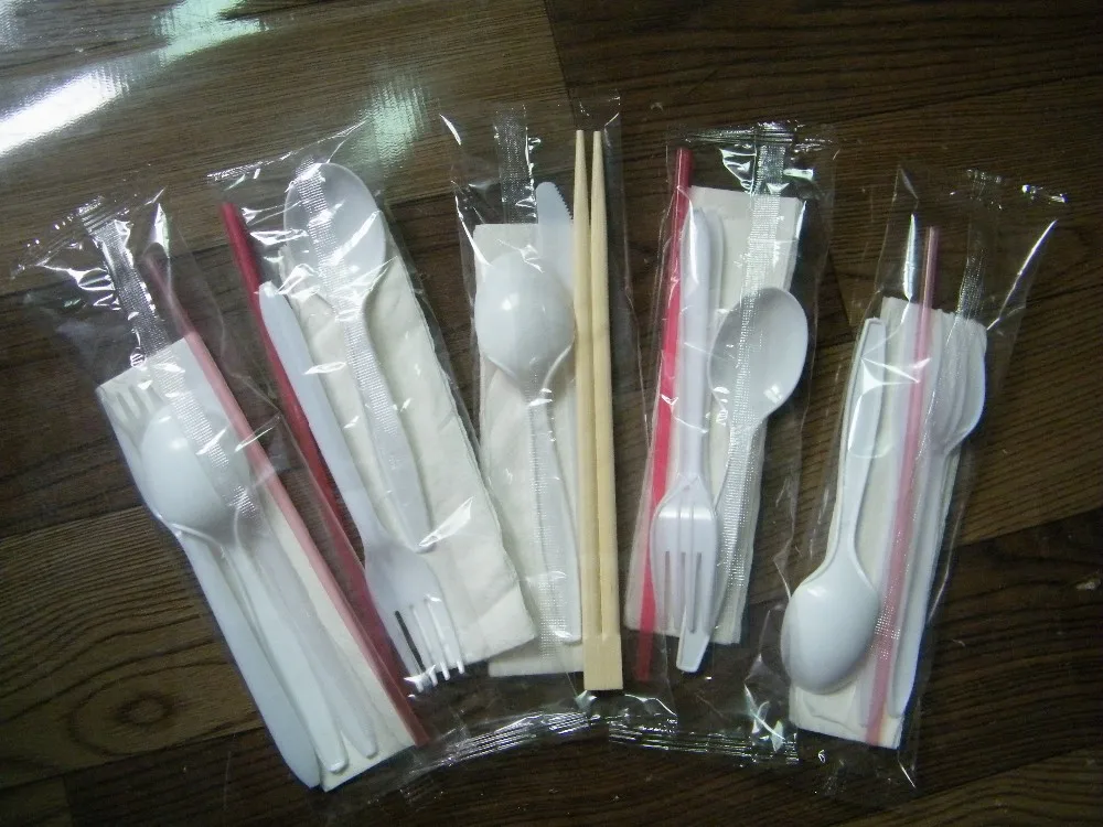Knife, Fork, Spoon, Napkin, Wet wipe, Salt, Pepper, and toothpick packing machine