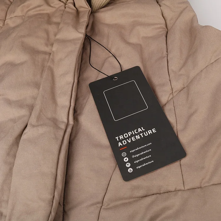 Private Design Custom Spot UV Printing Brand Logo Reusable 800GSM Paper Hang Tag for Trousers