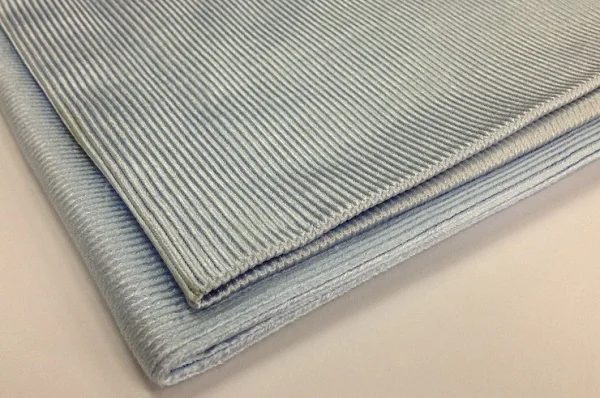 yellow shining polishing car windshield microfiber glass cleaning cloth