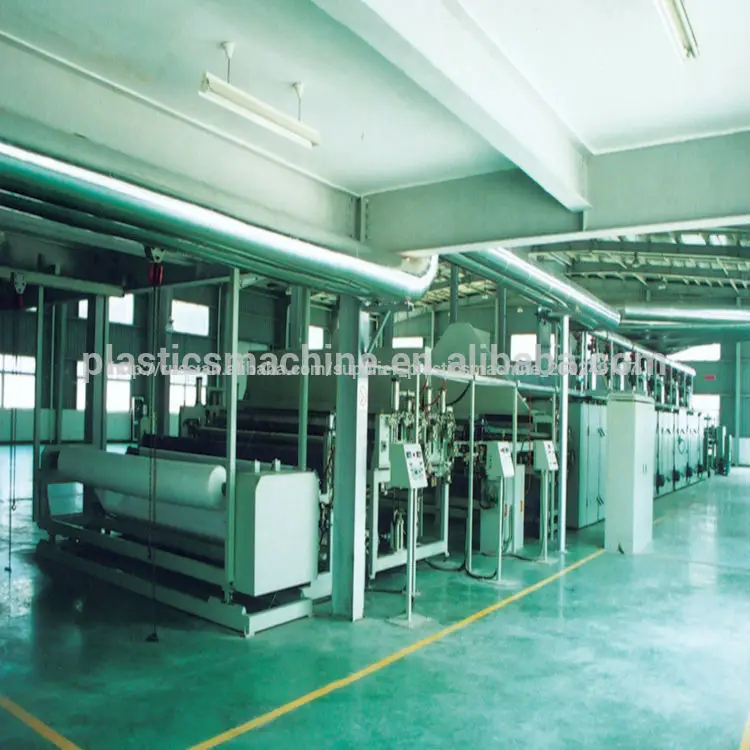 пластиковой пены делая линию