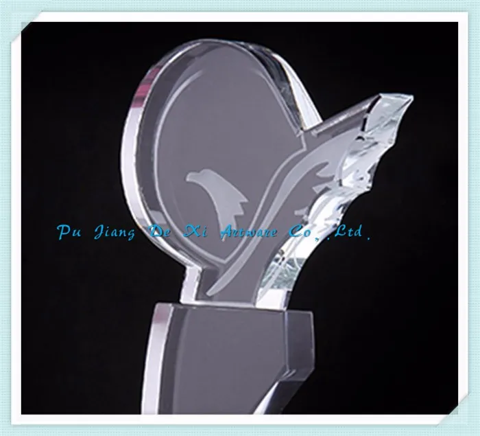 New arrival Personalized Achievement Crystal Trophy In Folk Crafts Made In China,Eagle Shape Acrylic awards medals yiwu