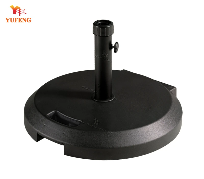Concrete and steel round umbrella base