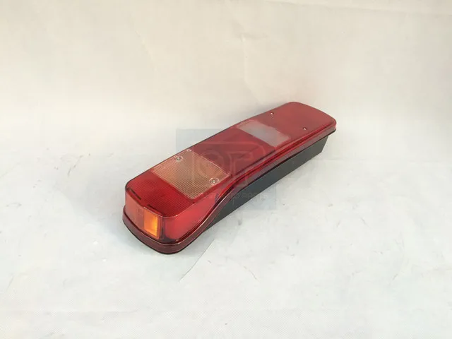 20565104 21063895 European Tractor Body Parts Tail Lamp Volvo Truck Rear Right Tail Light