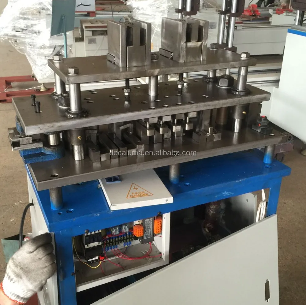 Multi-dies Hole Punching Machine for Aluminum profile