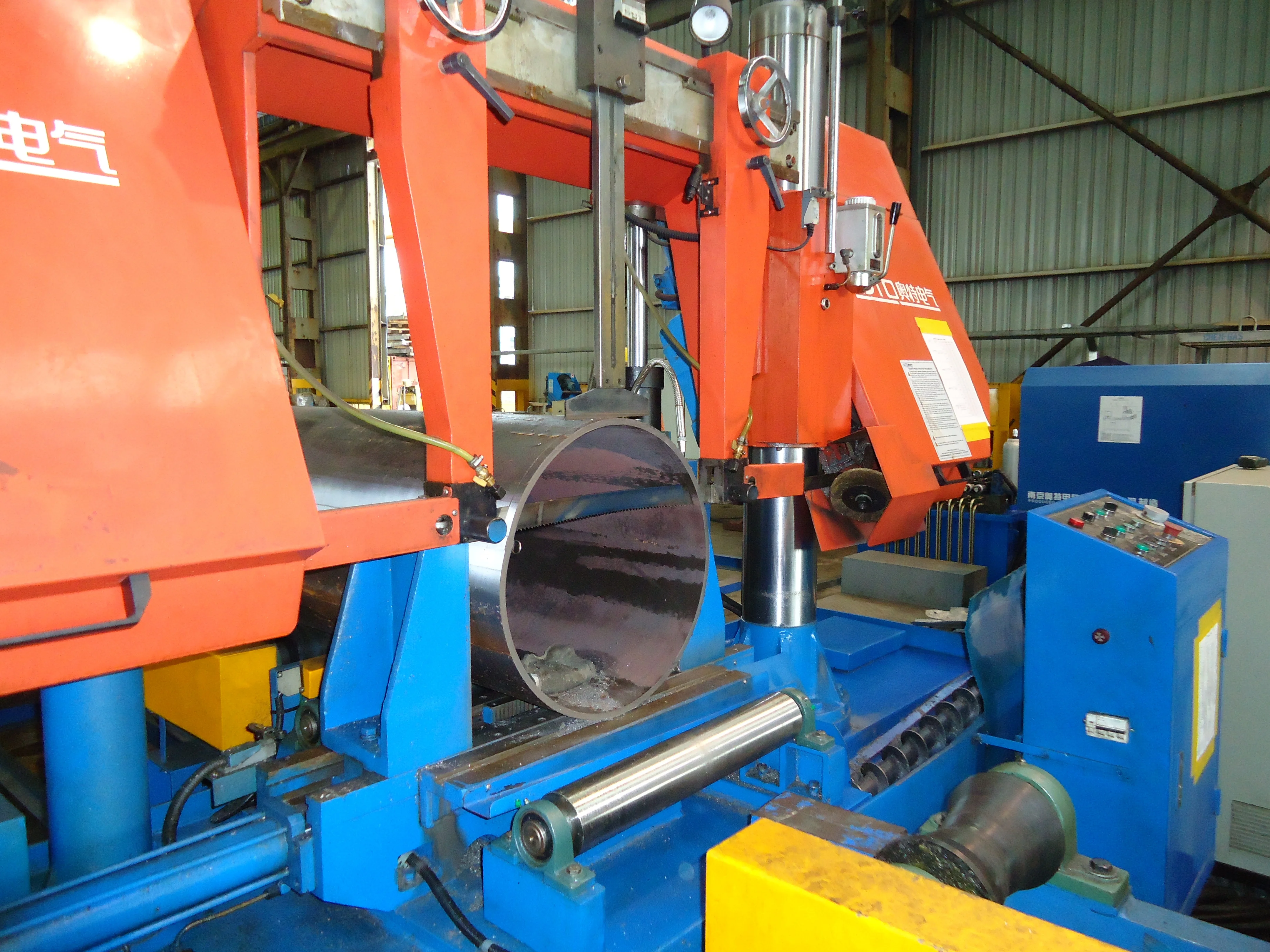 
Containerized piping fabrication production line 