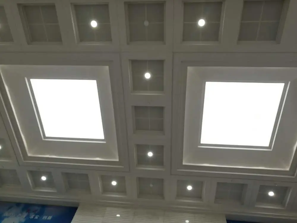 62x62 Бескаркасный светодиодный потолочный панельный светильник