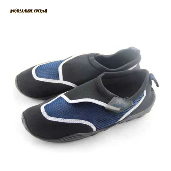 Customized outdoor water sports TPR or PVC aqua shoes