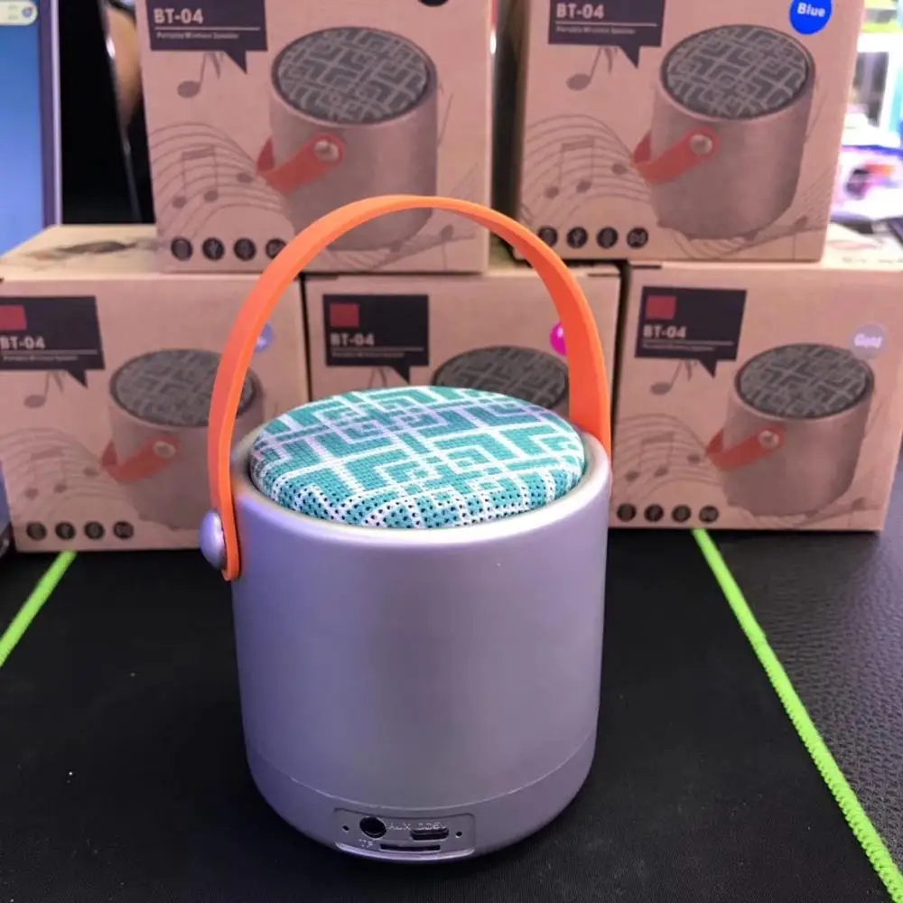 New Product BS04 Wireless Speaker Fabrics Waterproof BT04 Portable Speaker BT Music Player With TF Card