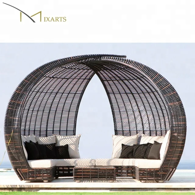 
High quality rattan furniture outdoor daybed patio hotel project garden furniture outdoor sofa cabana 