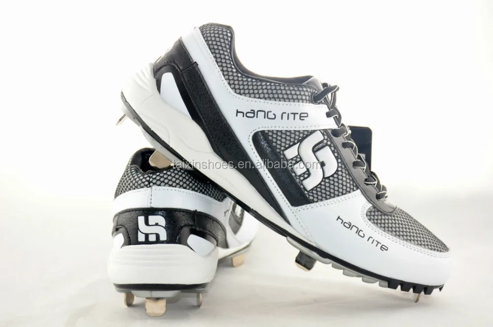 low price stock soccer shoes soccer soes for sale .hot sale soccer shoes from directly factory